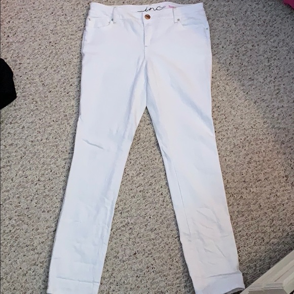 inc white jeans